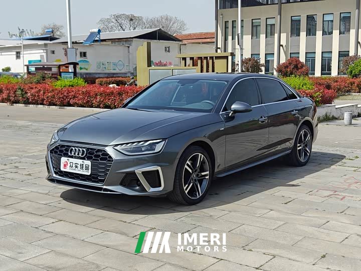 Audi A4L 40 TFSI Fashion Version