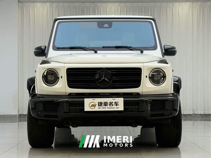 Mercedes-Benz G 500