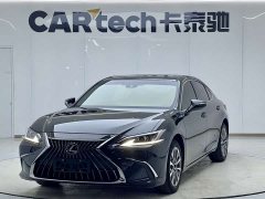 Lexus ES 200 Excellence Edition - фото 1