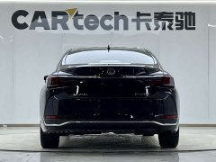 Lexus ES 200 Excellence Edition - фото 14