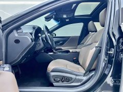 Lexus ES 200 Excellence Edition - фото 4
