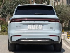 Geely L 1.5T Hi FPHEV Edition Super - фото 4