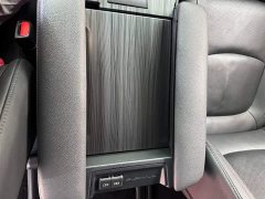 Toyota SIENNA 2021 2.5L Hybrid Limited - фото 15
