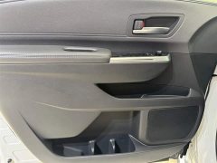 Toyota SIENNA 2021 2.5L Hybrid Limited - фото 17