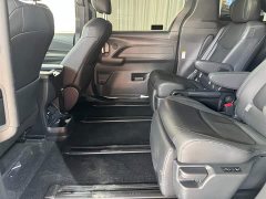 Toyota SIENNA 2021 2.5L Hybrid Limited - фото 19