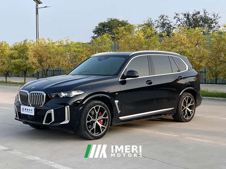 BMW X5 xDrive 30Li Deluxe VersionM - автомобиль из Китая