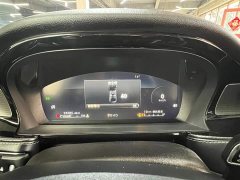 Lynk & Co Adventurer 2022 2.0T two-wheel drive exclusive edition - фото 12
