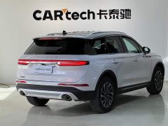 Lynk & Co Adventurer 2022 2.0T two-wheel drive exclusive edition - фото 4