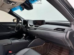 Lexus ES 200 Edition - фото 13