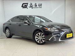 Lexus ES 200 Edition - фото 3