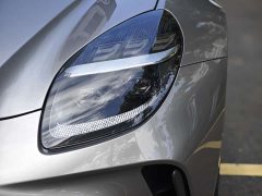 Lynk & Co V8 Vantage 2024 4.0T V8 Coupe - фото 6