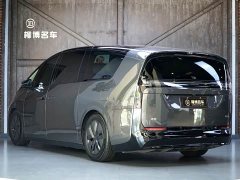 Li Auto MEGA Ultra - фото 3