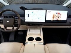 Li Auto MEGA Ultra - фото 7