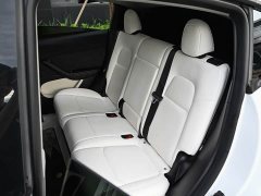 Tesla Model Y Performance Edition - фото 16