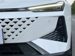 Changan UNI-V 1.5T Premium Version - фото 4