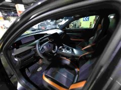 Changan UNI-V 1.5T Premium Version - фото 7