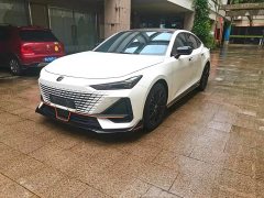 Changan UNI-V 1.5T Version - фото 1