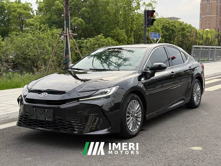 2.0HGVP Luxury Edition - автомобиль из Китая