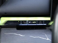 BMW i5 eDrive 35L Deluxe Version M - фото 10