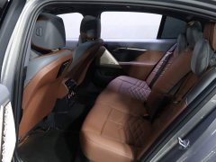 BMW i5 eDrive 35L Deluxe Version M - фото 18