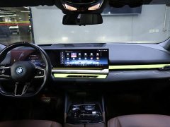 BMW i5 eDrive 35L Deluxe Version M - фото 19