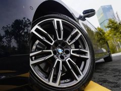 BMW 5 530Li Version M - фото 8