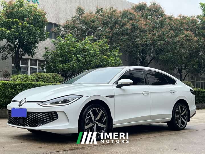 Volkswagen L 280TSI DSG Edition