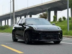 Lynk & Co 03 2.0TD DCT EditionPro - фото 3
