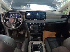 Hongqi HQ9 PHEV 2.0T AWDBusiness Edition - фото 10