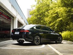 BMW 5 530Li Deluxe Version M - фото 6