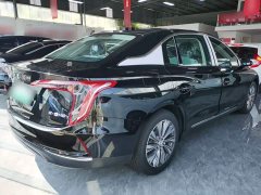 Hongqi E-QM5 500km Edition - фото 7