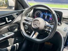 Mercedes-Benz C-Class facelift three C 260 L sports version - фото 8
