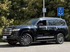 Toyota Land Cruiser (imported) LC300 3.5T automatic - фото 1