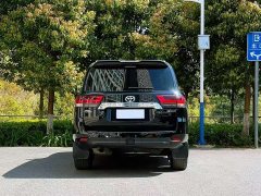 Toyota Land Cruiser (imported) LC300 3.5T automatic - фото 4