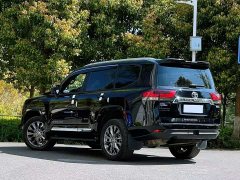 Toyota Land Cruiser (imported) LC300 3.5T automatic - фото 5