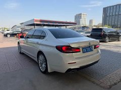 BMW 5 Series 530Li Executive Luxury Package - фото 6