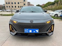 Changan UNI-V 1.5T Edition - фото 2