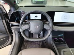 FAW EH7 640 AWD Edition - фото 11