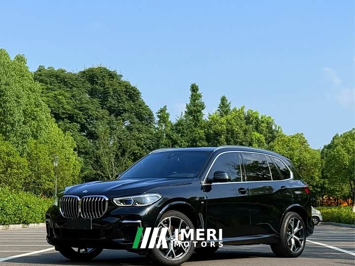 BMW X5 xDrive 40Li M - автомобиль из Китая