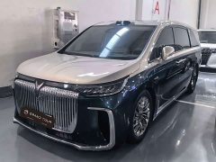 Voyah PHEV AWDFlagship Edition - фото 1