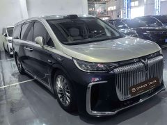 Voyah PHEV AWDFlagship Edition - фото 3