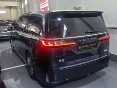 Voyah PHEV AWDFlagship Edition - фото 9
