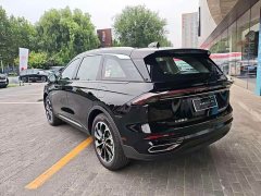 2.0T AWD - фото 4