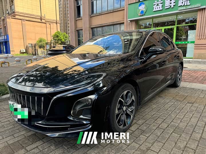 Hongqi E-QM5 T3 Edition 4 - автомобиль из Китая