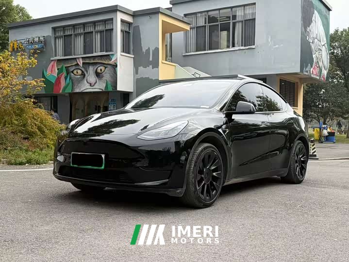 Tesla Model Y 2023 rear-wheel drive version