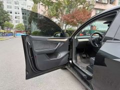 Tesla Model Y 2023 rear-wheel drive version - фото 9