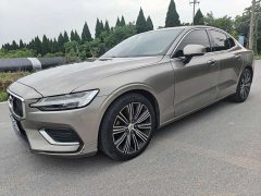 Volvo S60 B4 Zhiyuan Sports Edition - фото 2