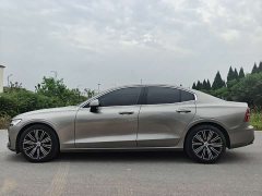 Volvo S60 B4 Zhiyuan Sports Edition - фото 3