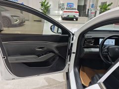 BYD L DM-i Smart Drive Edition 120KM Version - фото 4