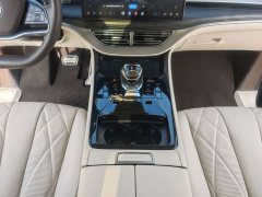 Denza D9 DM-i Smart Drive Edition 1020 AWDFlagship Version - фото 8